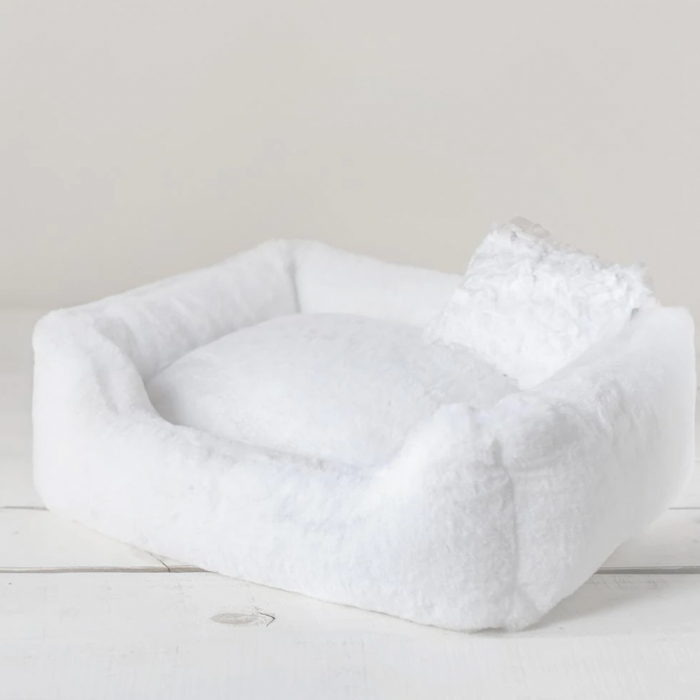 The Divine Pet Bed
