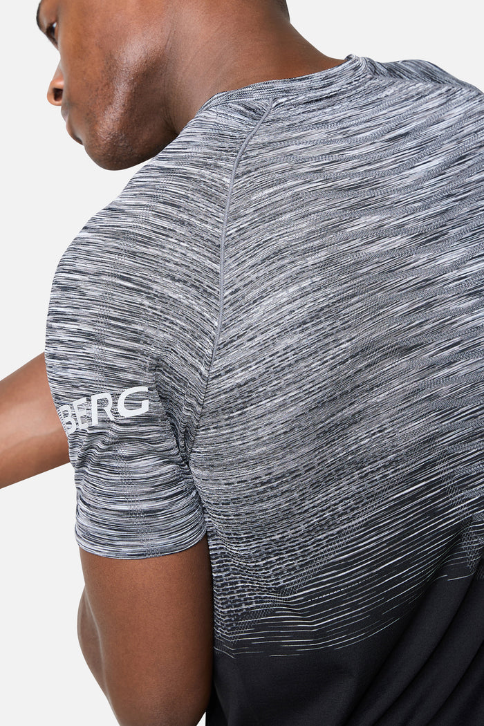 Arc Seamless Gotthard Twinset - Black/Moon Grey