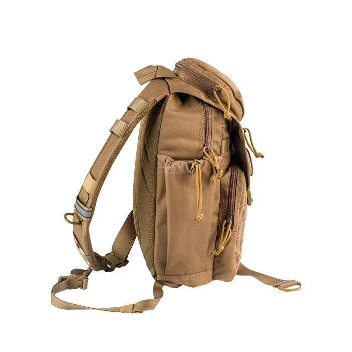 תרמיל גב טקטי Atacama 20L בצבע שחור עם רצועות כיווץ ואבזמי YKK