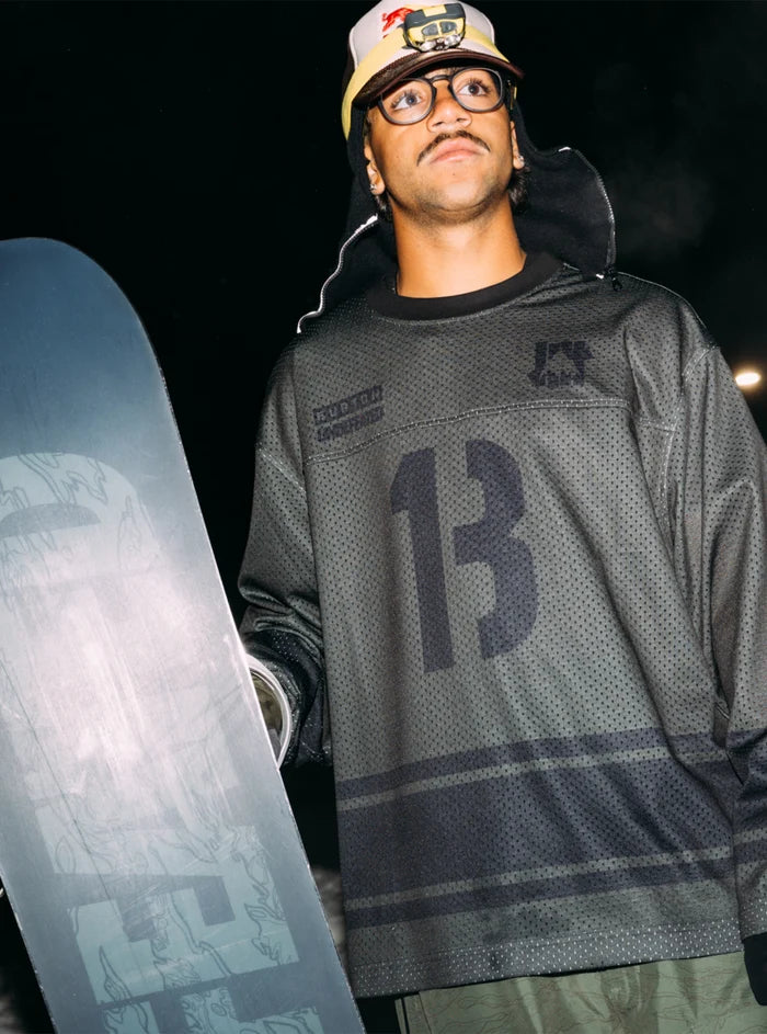 Product image of Men's Burton Undefeated Jersey Crewneck Sweatshirt[Variant:Charcoal]
