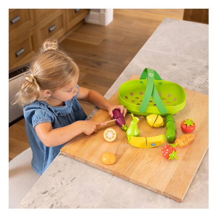 Fat Brain Toys Pretendables Fruit & Veggie Basket - Wee Bee Baby Boutique
