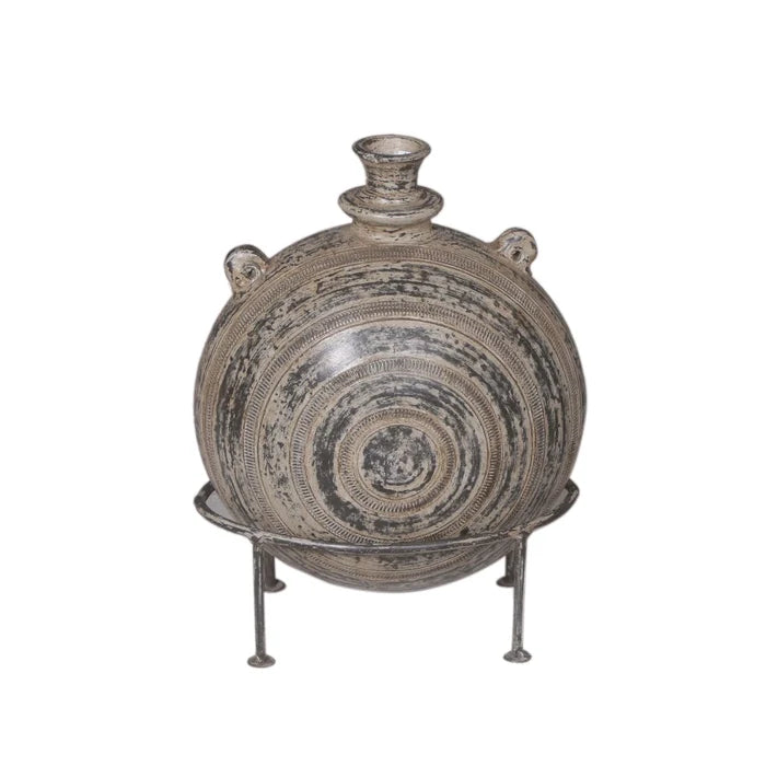 Handmade Clay Pot with Iron Stand-Style B: Product View