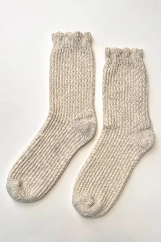 Le Bon Shoppe - Linen Scallop Socks - La Lovely Vintage