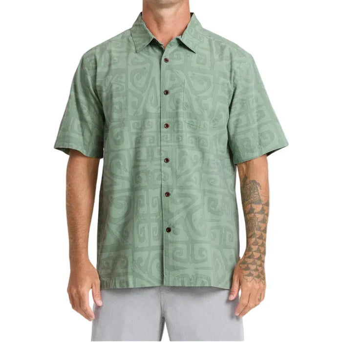Men's Waterman Tiki Beach Short Sleeve Button Down Shirt