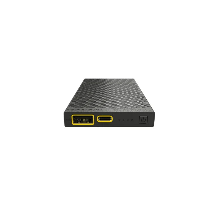 חיבורי USB-C ו-USB-A במטען Nitecore NB10000 GEN2: טעינה מהירה