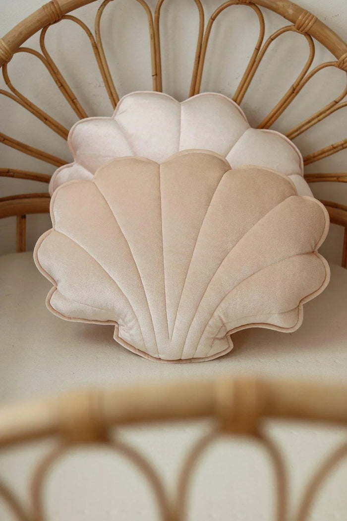 Velvet Shell Cushion Apricot Pearl