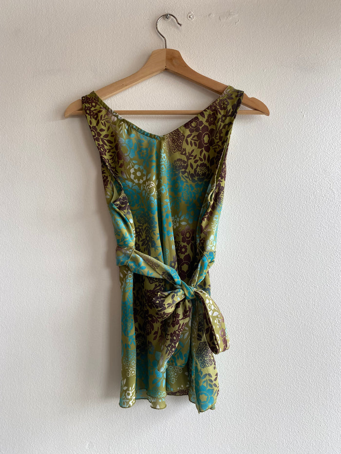Y2K green and brown floral tie back tank top - La Lovely Vintage