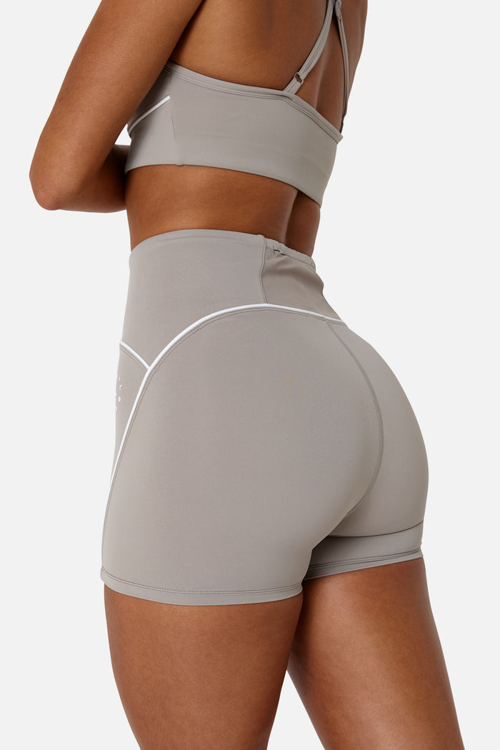 Womens Drift Short - Pale Taupe