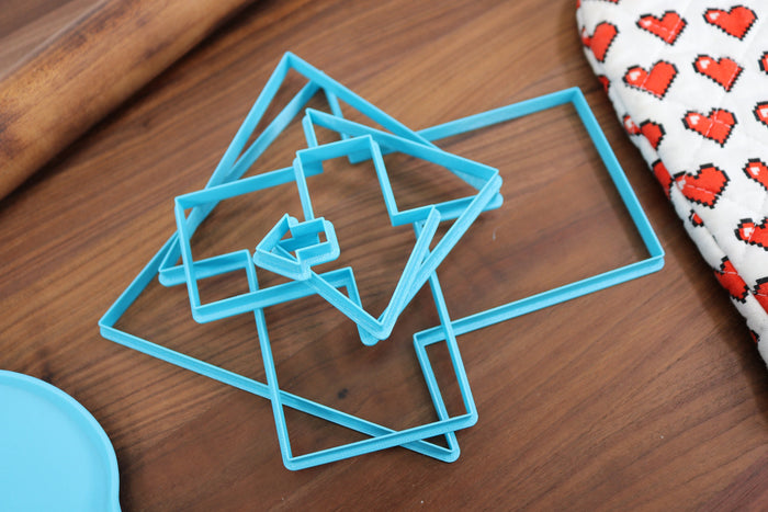 XL Arrow Cookie Cutters - 9in Through 1in - Concentric Cutter - 5 Sizes included - Decorative Fondant Cakes & Cookie Towers